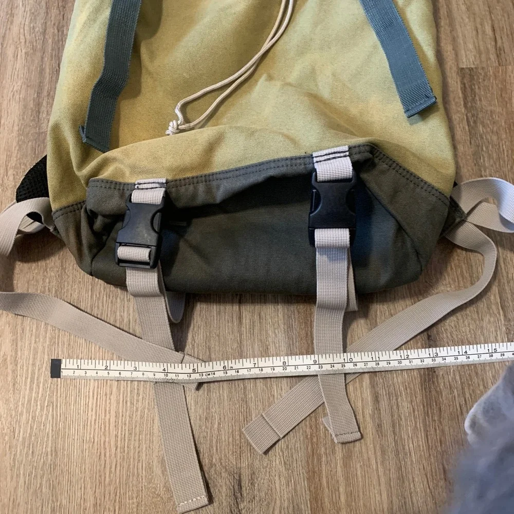 Electric Visual Heavy Duty canvas backpack w/ padded laptop pouch - 20L